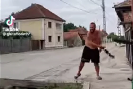 Bărbatul a fost reținut pentur 24 de ore  FOTO Bihor Just