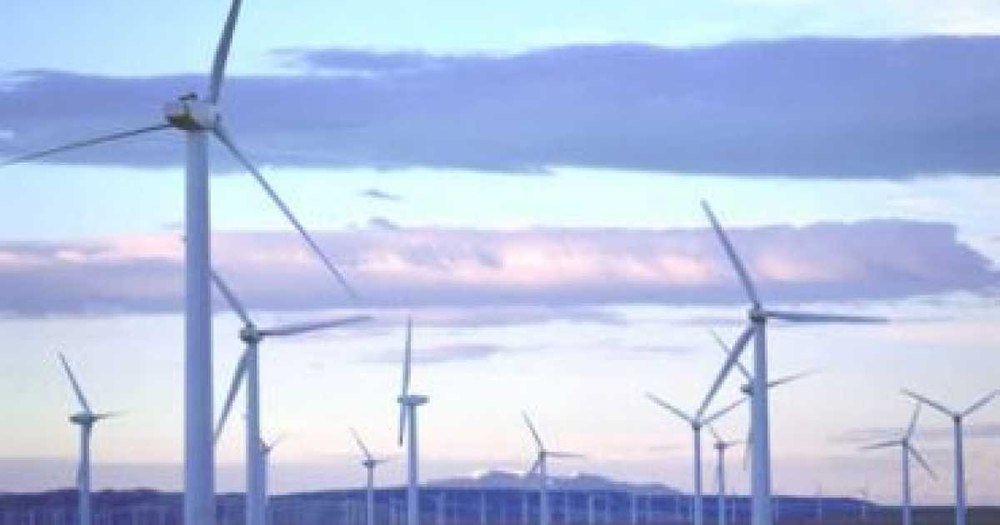 Regenerabilele vor detrona cărbunele în 2025 devenind principalul producător de electricitate