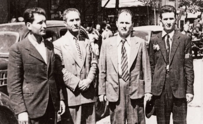 Gheorghe Apostol  Constantinescu-Iaşi Constantin Agiu şi Nicolae Ceauşescu 30 august  1944 FOTO Fototeca online a comunismului romanesc