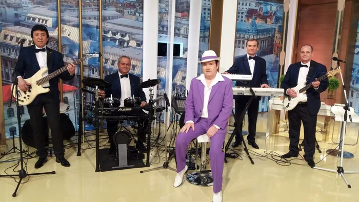 Nelu Vlad, o apariție plină de culoare FOTO: Arhivă Personală/Facebook