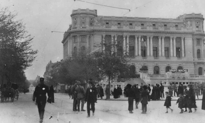 Palatul Cercului Militar Național, transformat în închisoare de germani  jpeg