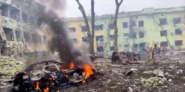Razboi Ucraina spital copii maternitate Mariupol bombardat 9 10 martie 2022 FOTO Profimedia