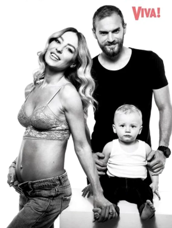 Flavia Mihăsan radiază de fericire de când este însărcinată din nou