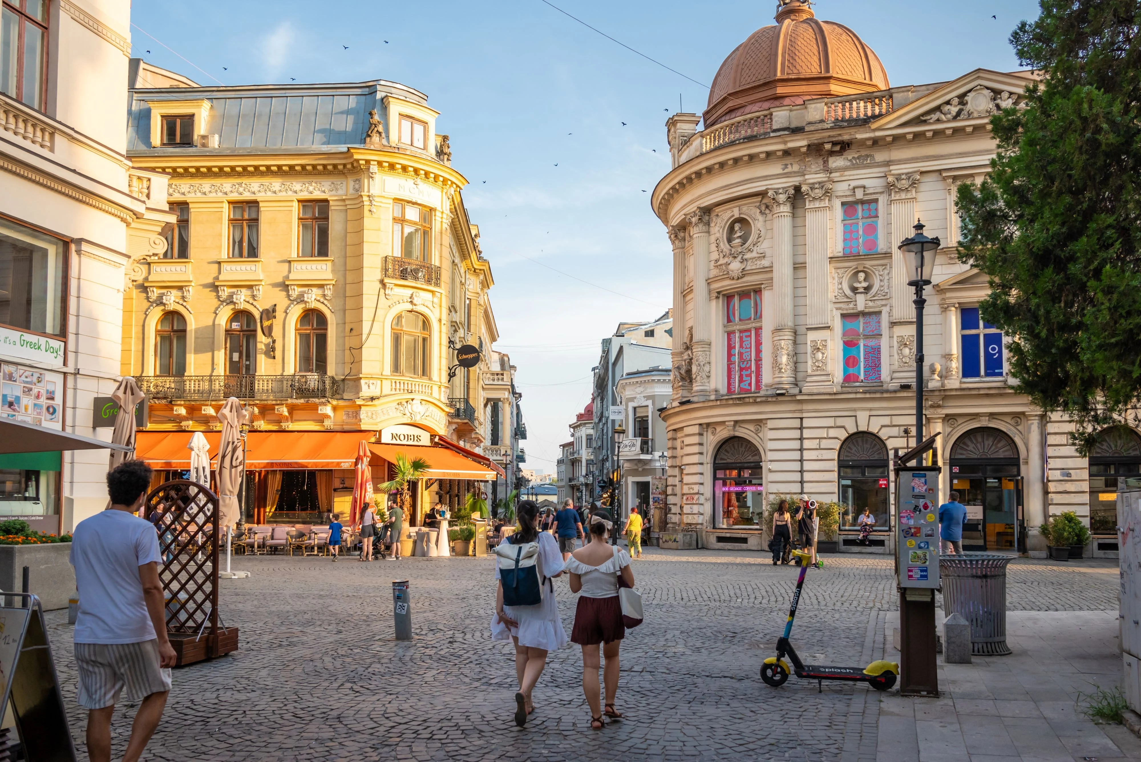 Motivul pentru care un blogger francez a inclus Bucureștiul în topul orașelor de evitat. Ce destinație recomandă în loc