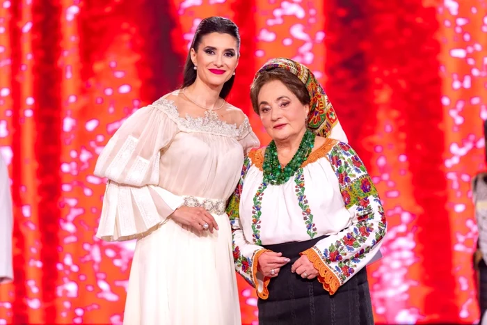 Petrecere cu cantec, TVR Laura Lavric, Iuliana Tudor (1) jpg