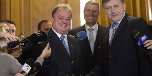 Vasile Blaga Klaus Iohannis Crin Antonescu FOTO Mediafax