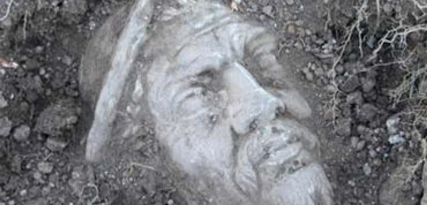 Ruinele unui teatru antic descoperite la Portus, lângă Roma (Independent)