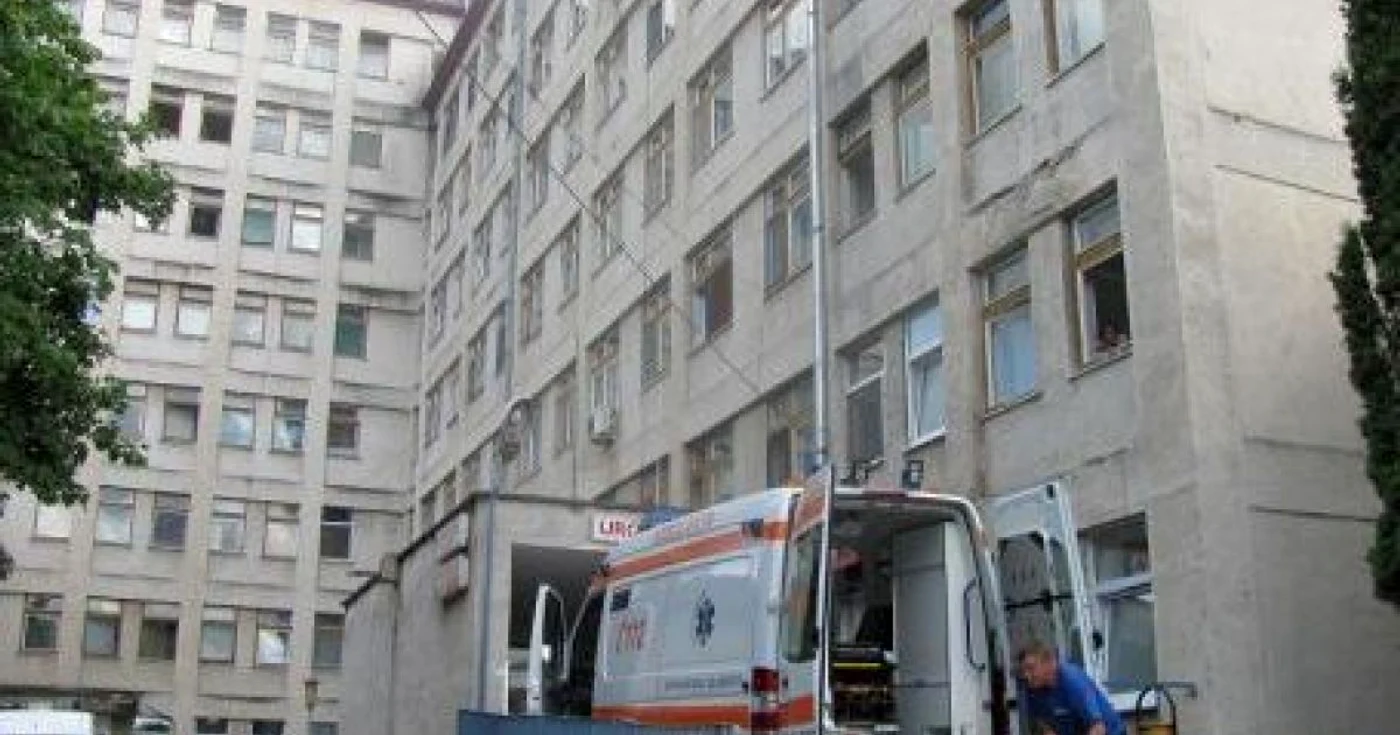 În spitale şi în şcoli nu se respectă regula antifumat