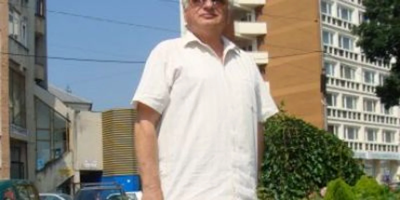Râmnicu Vâlcea: Ioan Ciobotaru arată lumii frumuseţile prin fotografie