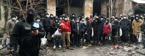 Migranţii au ocupat o clădire abandonată din Timişoara