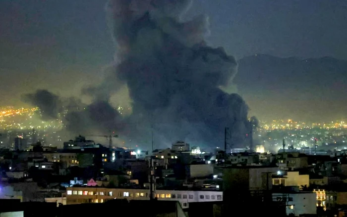 Norii de fum se ridică în urma atacurilor cu rachete asupra Teheranului FOTO: getty images
