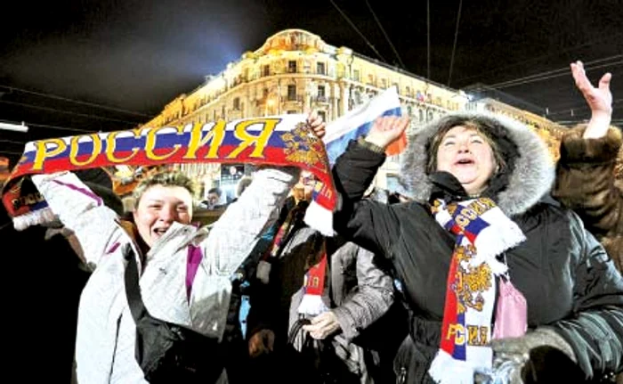 Susţinătoarele Ţarului Putin p Foto: afp