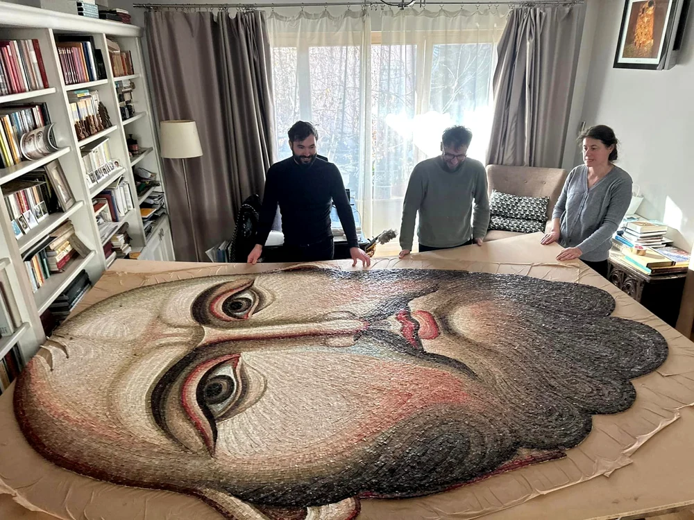 Icoana lui Isus este realizată într-un atelier special