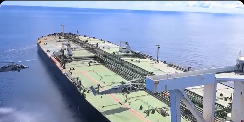 petrolier cu petrol iranian confiscat de sua FOTO captura departamentul apararii SUA png