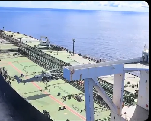 petrolier cu petrol iranian confiscat de sua FOTO captura departamentul apararii SUA png