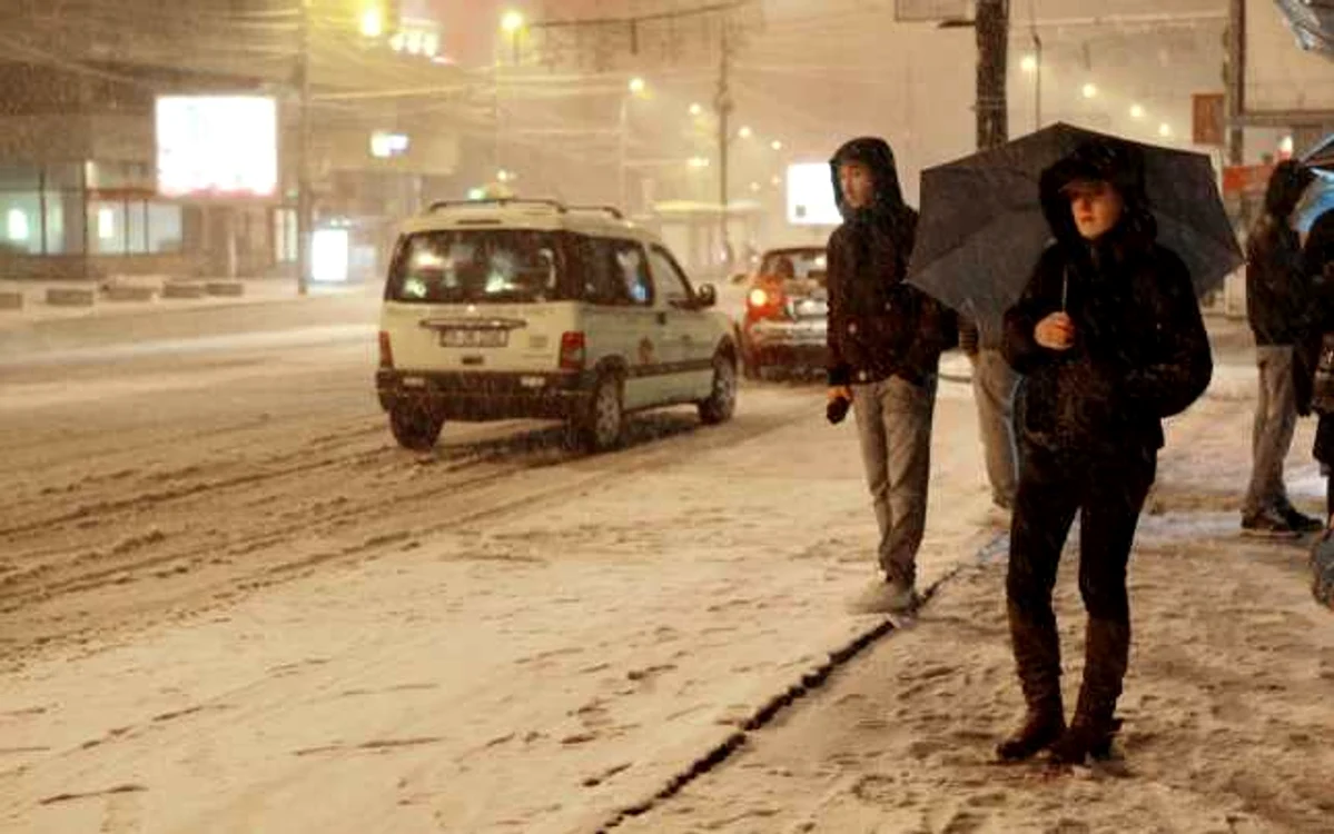 Iașiul sub asediul ninsorii