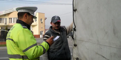 Timp de trei zile, cei 100 de poliţişti vor fi prezenţi pe străzile din oraş