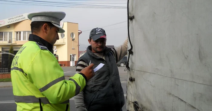 Timp de trei zile, cei 100 de poliţişti vor fi prezenţi pe străzile din oraş