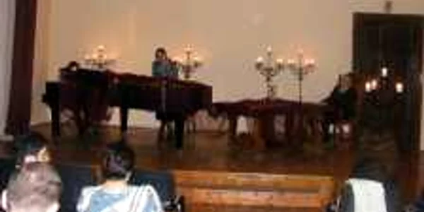 Arădenii sunt aşteptaţi la concerte 
