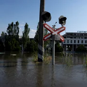 Inundatii in Ucraina ca urmare a distrugerii barajului Kahovka FOTO Profimedia jpg
