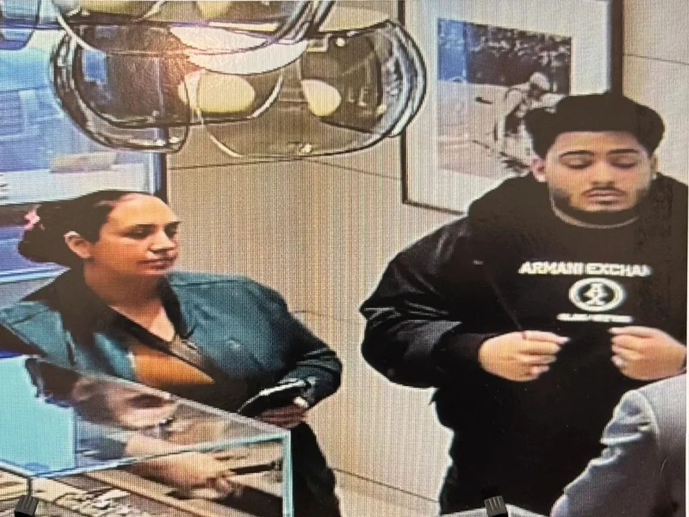 Român urmărit internațional, prins în SUA după ce a furat bijuterii. Obținuse un permis auto folosind numele lui David Beckham