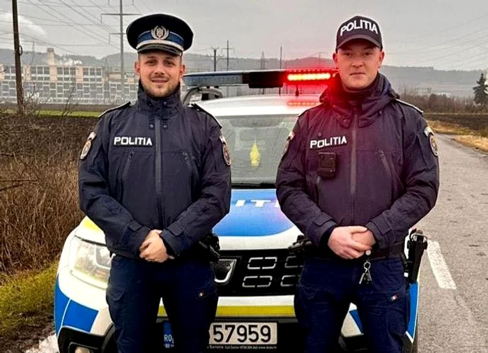 Cei doi polițiști care au salvat-o pe femeie FOTO Sindicatul Europol