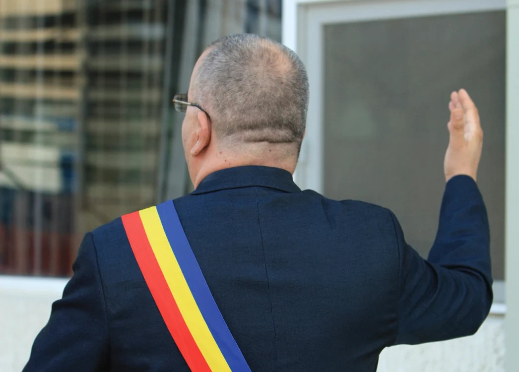 Schimbările de partide se țin lanț FOTO Adevărul