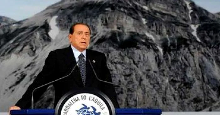 <b>Financial Times</b>: Berlusconi a controlat declinul economiei italiene