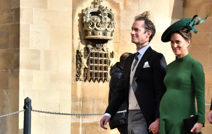 Pippa Middleton a fost la nunta prinţesei Eugenie împreună cu soţul James Matthews, deşi aşteaptă să nascăFoto: GuliverGetty Images