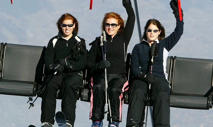 Prințesa Beatrice Prințesa Eugenie și Sarah Ferguson schi GettyImages 2987688 jpg