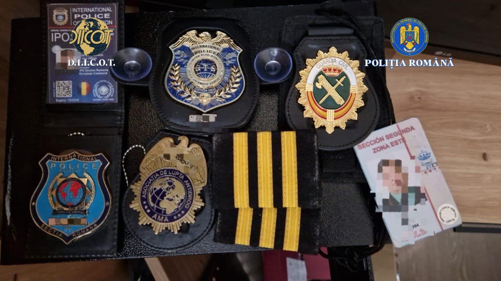 Percheziții într-un dosar halucinant. Un bărbat s-a dat drept „căpitan SRI”, a creat o structură paramilitară ilegală și a recrutat persoane 