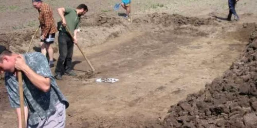 Satu Mare: Locuinţe neolitice descoperite la Tăşnad
