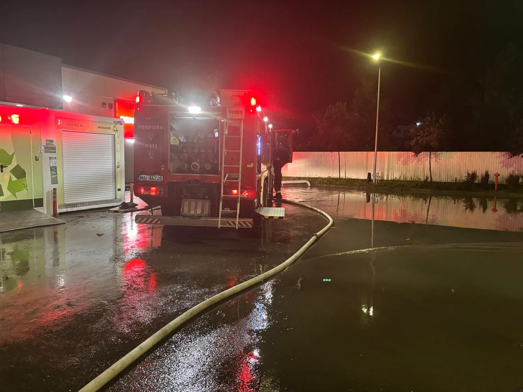 Furtunile au făcut ravagii în 20 de județe. FOTO: ISU Hunedoara