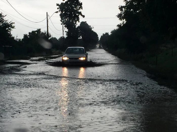 Se anunţă ploi consistente FOTO Adevărul