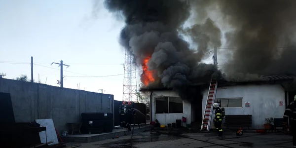 incendiu langa arpechim pitesti