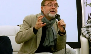 „Citiţi acest roman, poate că veţi începe să scrieţi“   interviu cu Matei VIŞNIEC jpeg