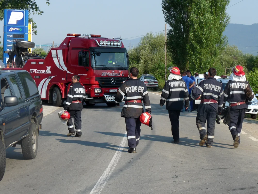
    Pompierii maramureşeni au intervenit de urgenţă  