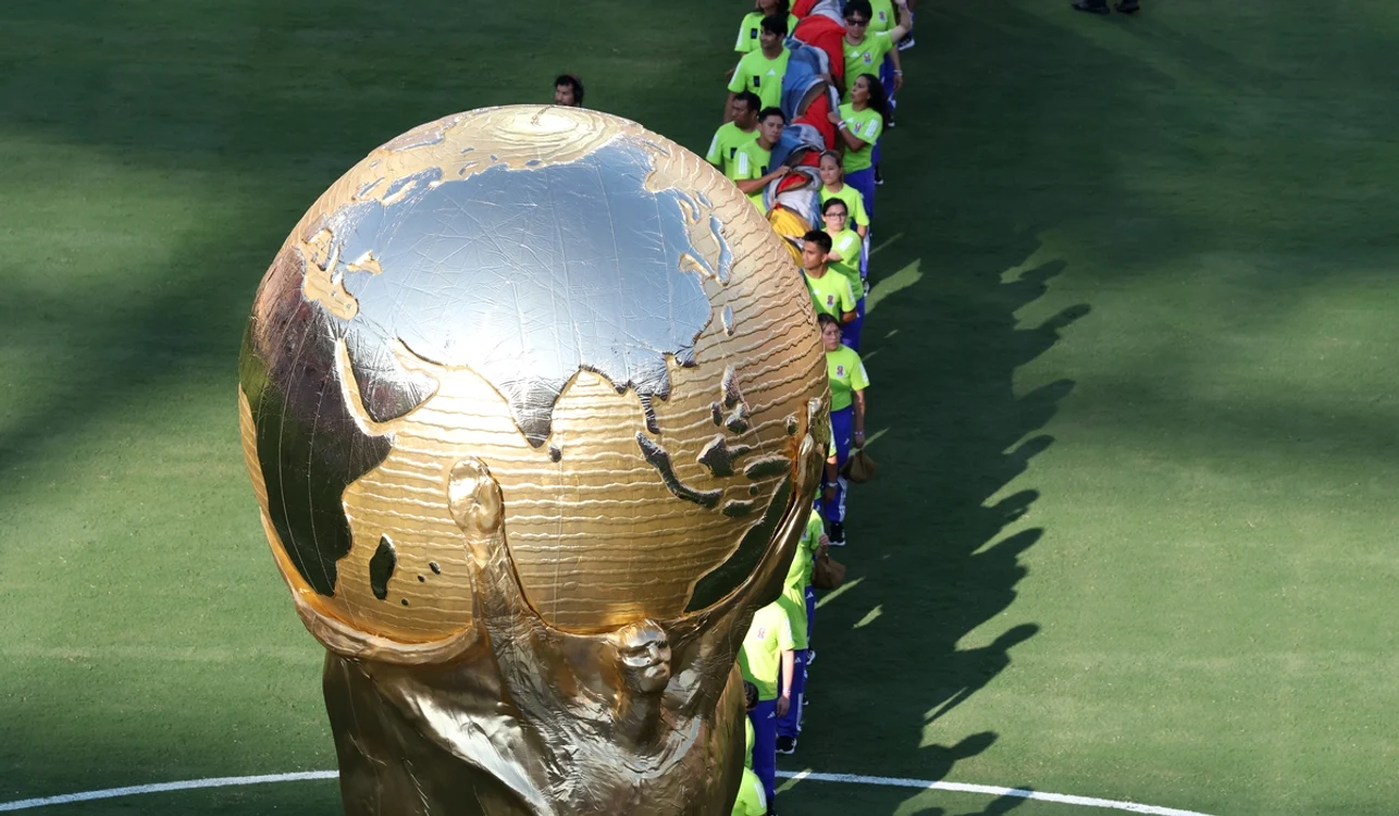 Campionatul Mondial a fost o premieră istorică, nelipsit de controverse (FOTO: EPA)