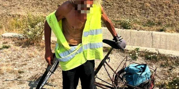Barbat cu tricicleta IPJ Hunedoara png