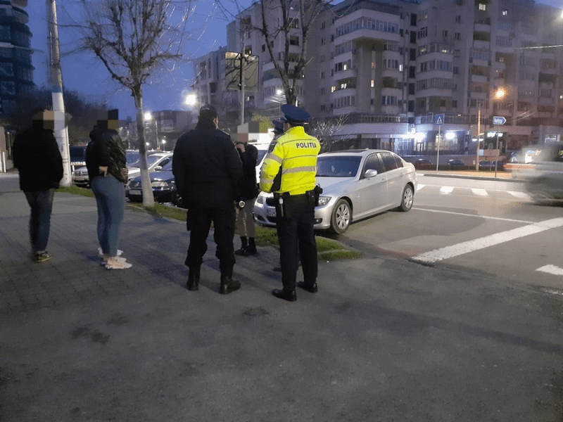 Copil rănit într-un scandal de stradă, la Mizil. Un bărbat a fost reținut de Poliție