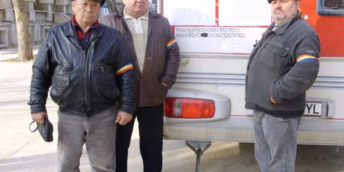 Trei dintre revoluționarii care fac greva foamei