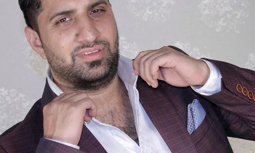 Leo de Vis este un apropiat al manelistului care şi a înjunghiat soţia  jpeg