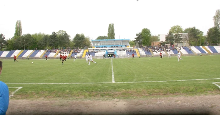 Meciul se joacă pe stadionul Delta FOTO Adevărul