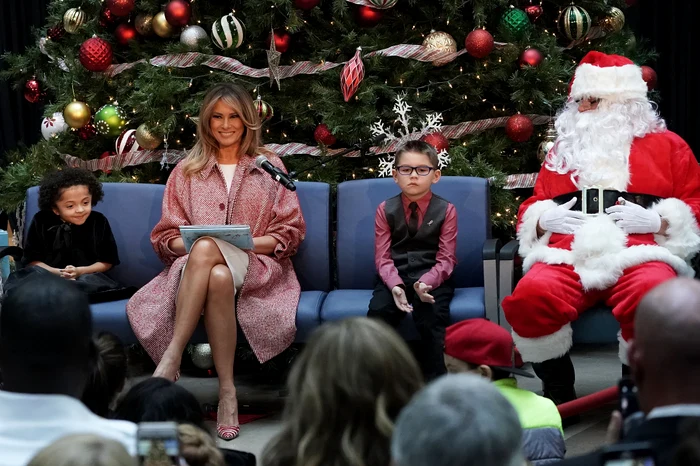 Melania Trump le-a citit copiilor de la Spitalul Național din Washington