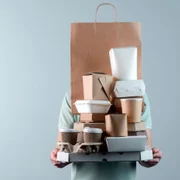 Livrare mancare alimente curier FOTO Shutterstock