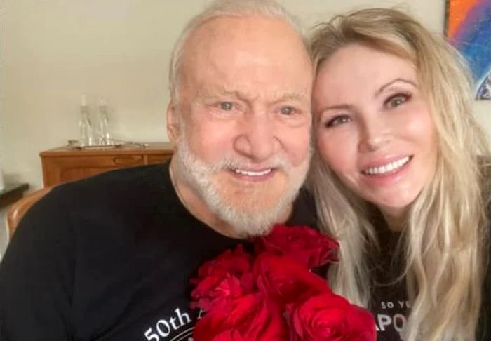 Buzz Aldrin şi cercetătorul Anca Faur sunt împreună de mai mulţi ani FOTO:  Faceboook/Buzz Aldrin