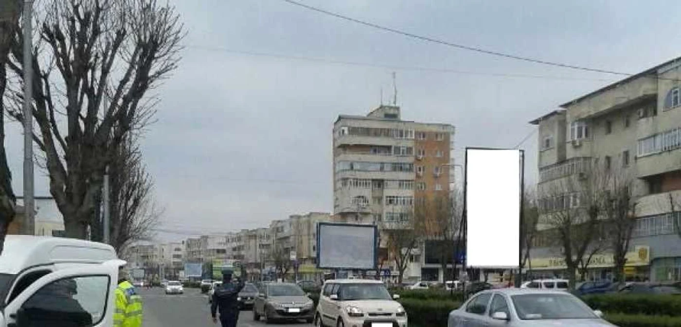 Poliţia, cu ochii pe trafic FOTO Adevărul