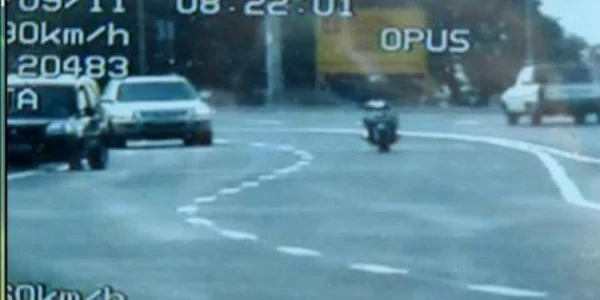 Dacă nu ar fi circulat cu o viteză peste limita legală, ar fi scăpat