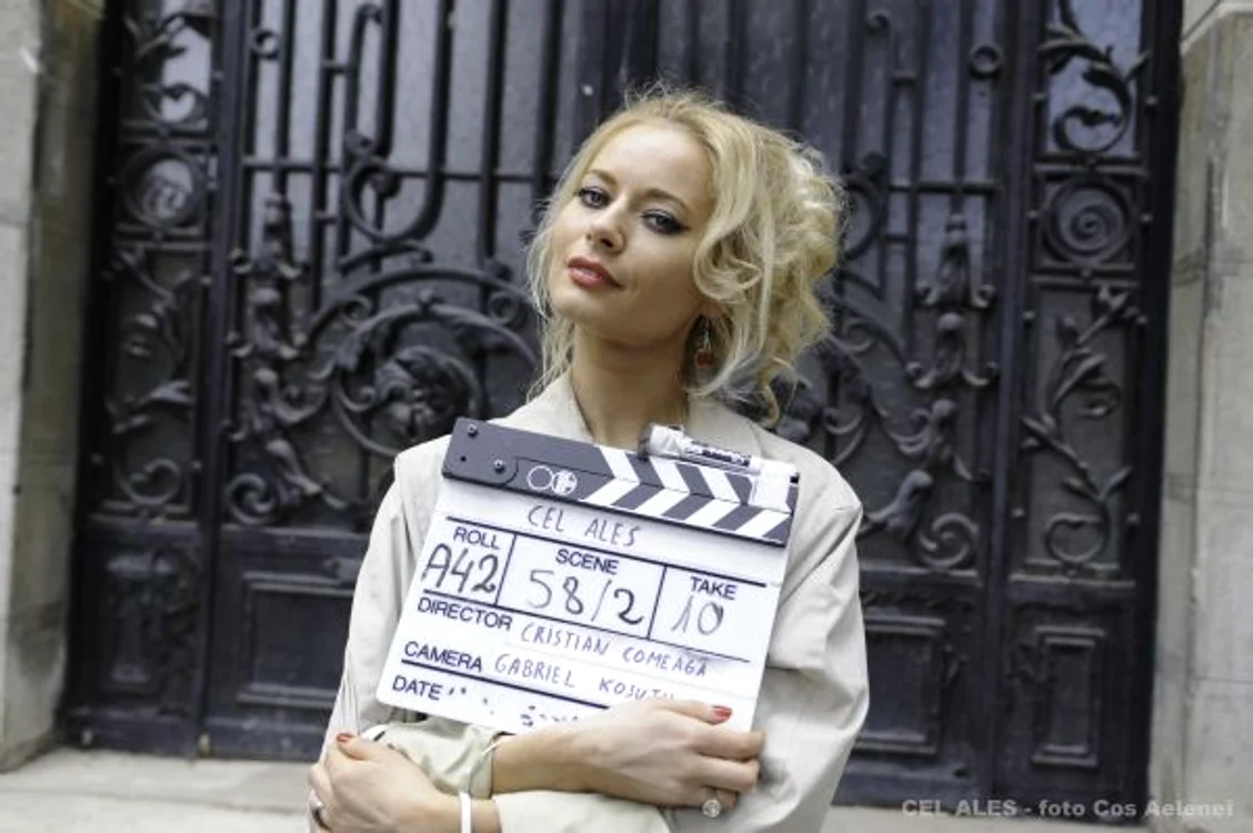 
    Laura Cosoi joacă în thrillerul cu o marcantă tentă politică Foto Cos Aelenei  
