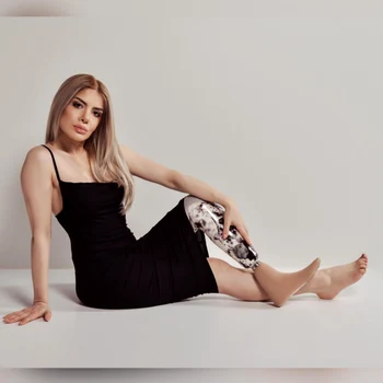 stela bizdu instagram 5 jpg